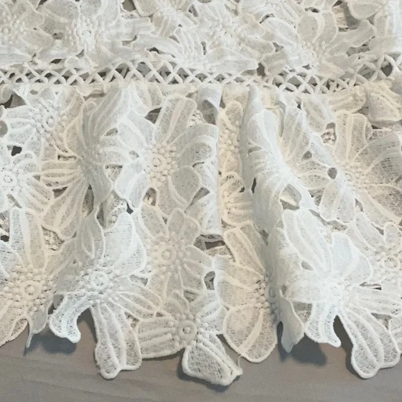 NY Collection Elegant White Lace Evening Gown size S - Picture 12 of 12